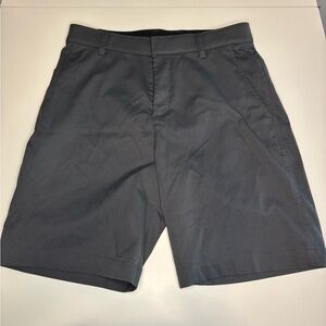 Nike Men's Charcoal Gray Flat Front Dress Shorts Size 32